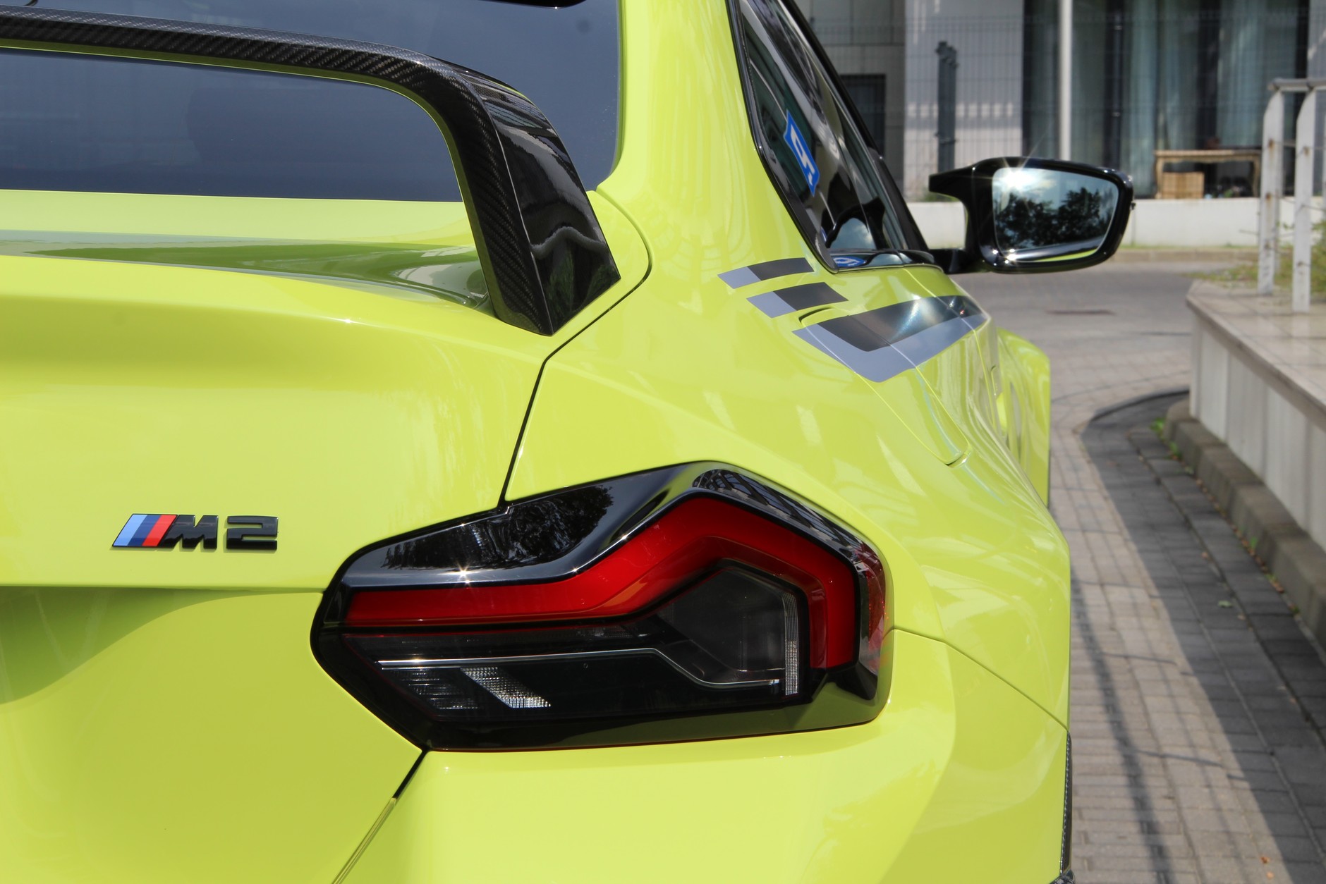 BMW M2 z akcesoriami M Performance