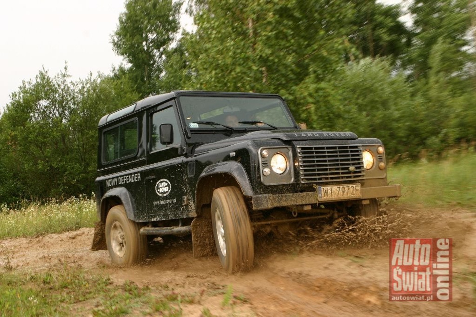 Land Rover Defender