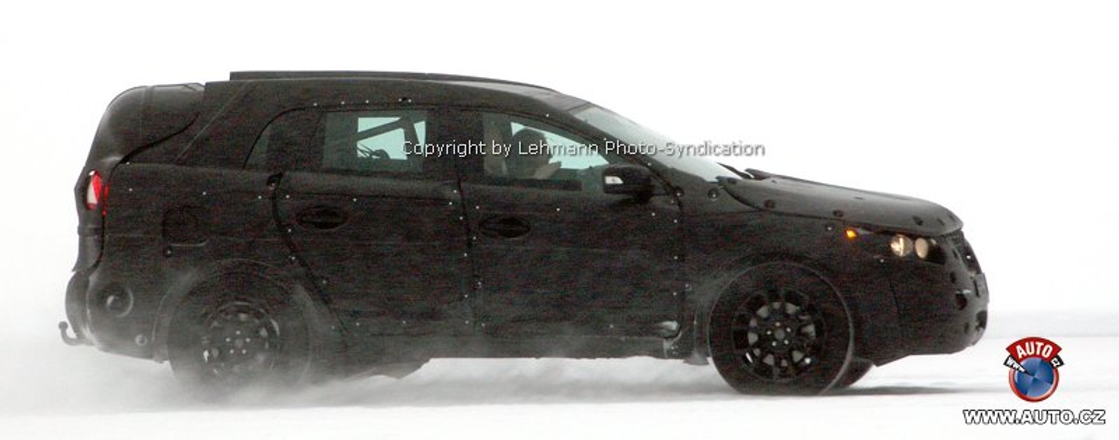 Zdjęcia szpiegowskie: Volvo XC60 już w Genewei