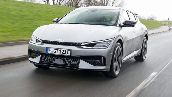 Niemal 600 KM w wyjątkowo promocyjnej cenie. Test Kii EV6 GT