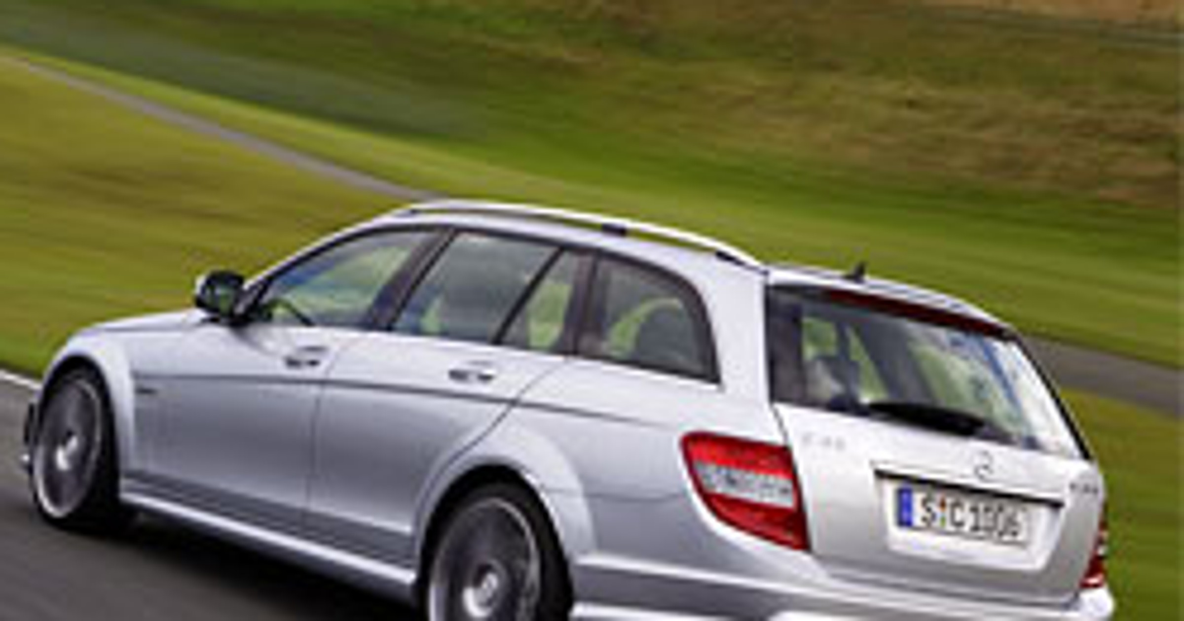 Mercedes-AMG GmbH: 24 200 sprzedanych pojazdów w 2008 roku – nowy rekord