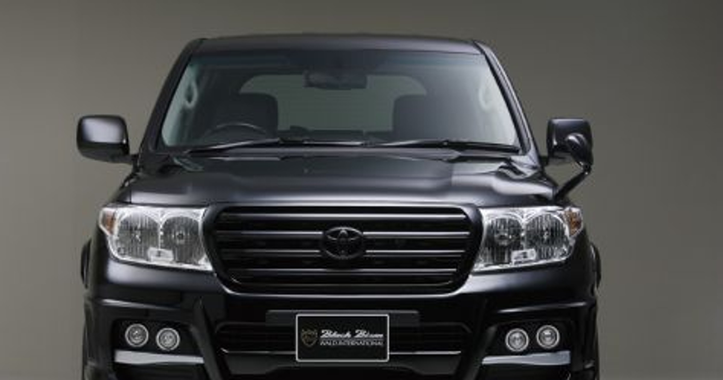 Toyota Land Cruiser - Cicho-ciemny