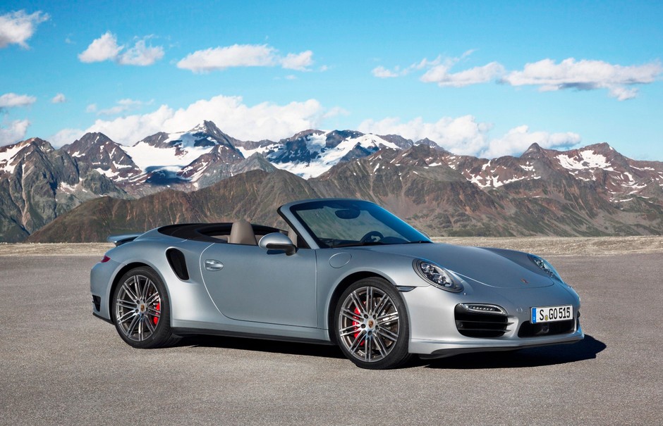 Nowości Porsche na 3 salonach