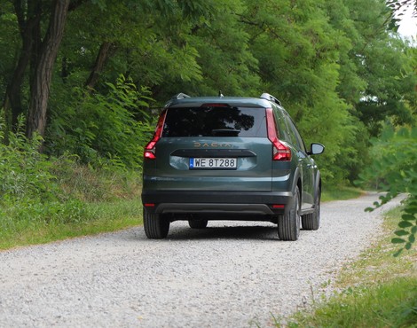 Dacia Jogger Extreme ECO G-100 LPG z wyposażeniem kempingowym