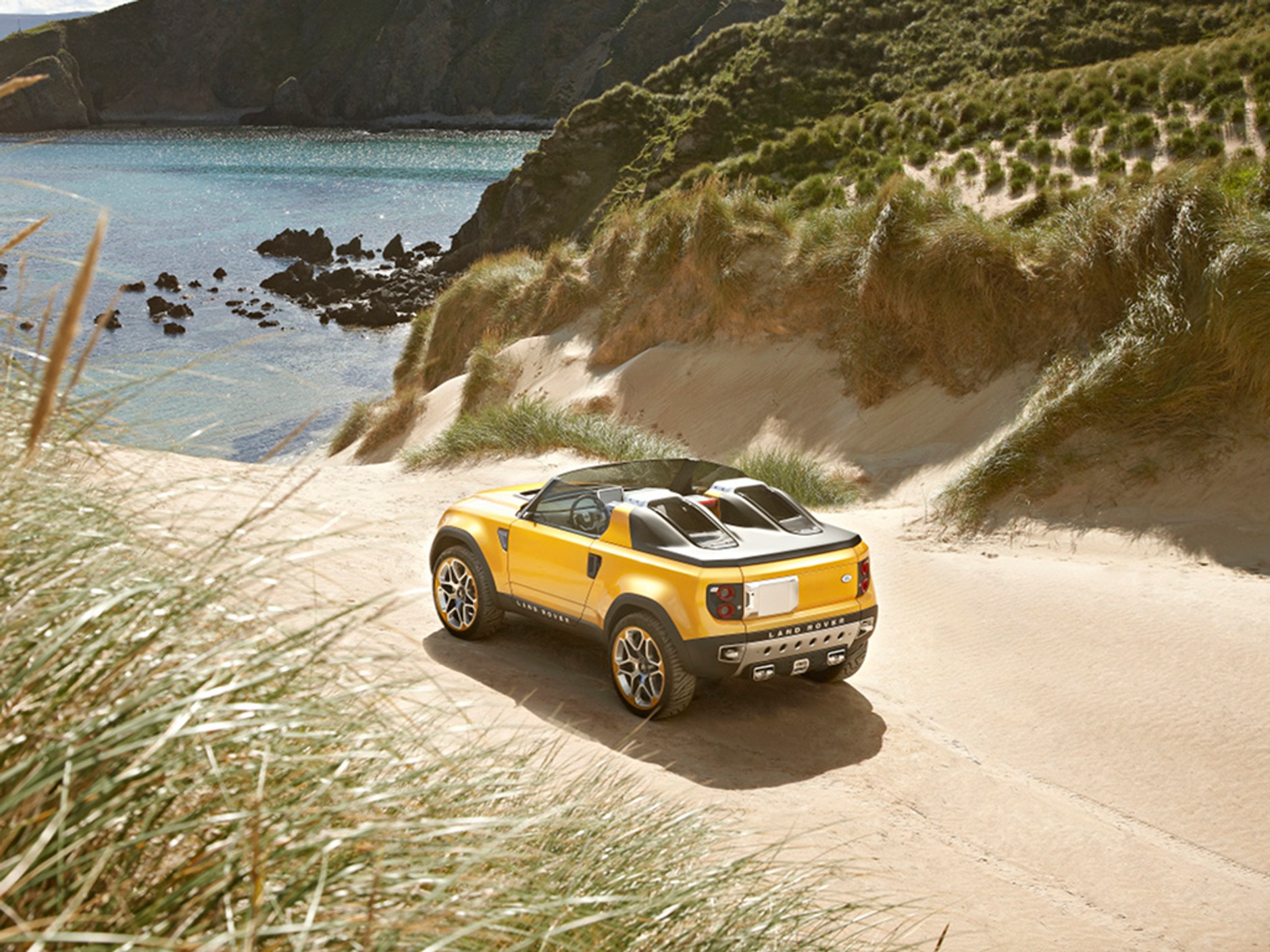 Land Rover DC100: stwórzmy Defendera XXI wieku