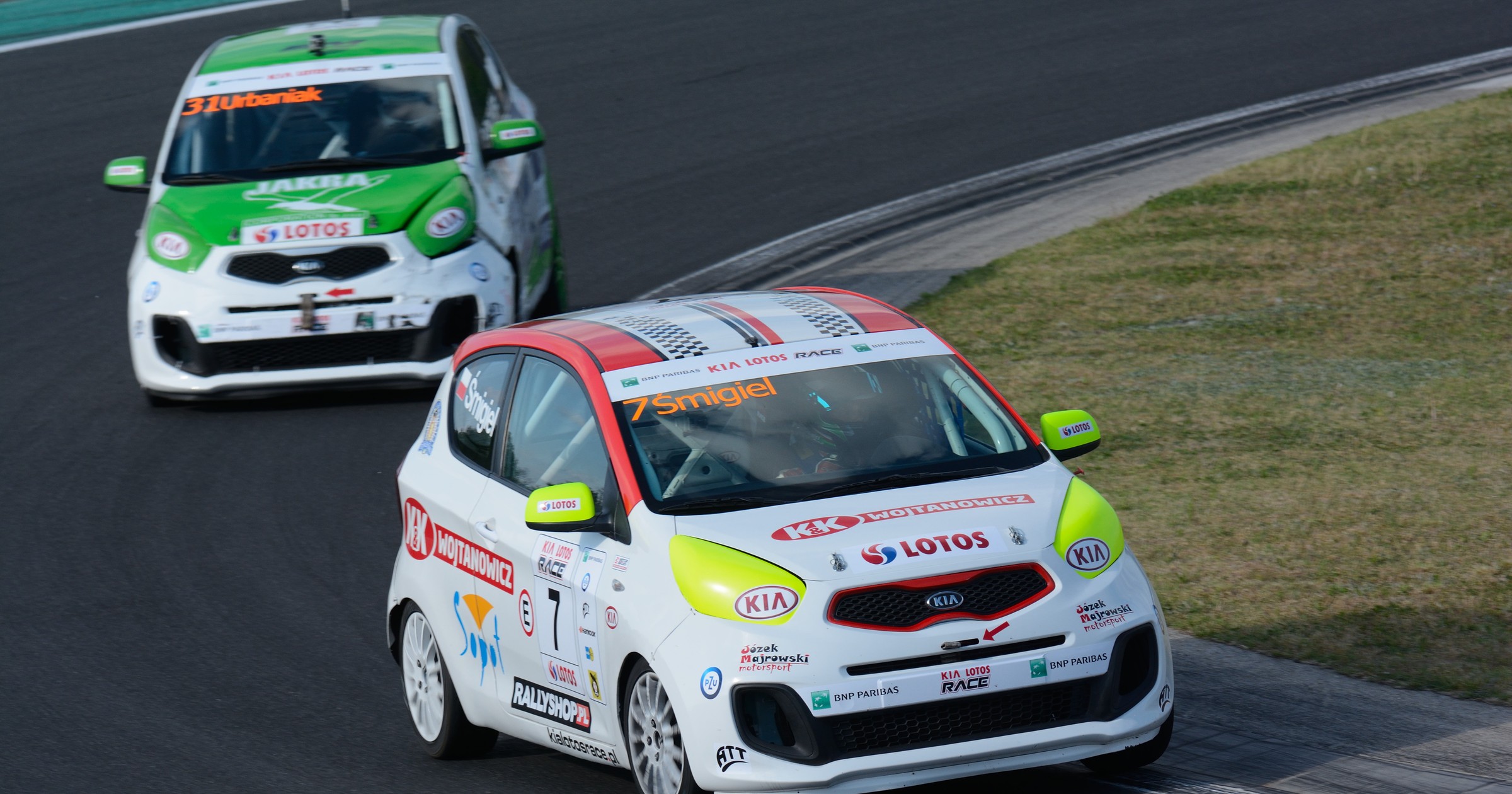Michał Śmigiel zwycięża w 1. rundzie Kia Lotos Race 2015