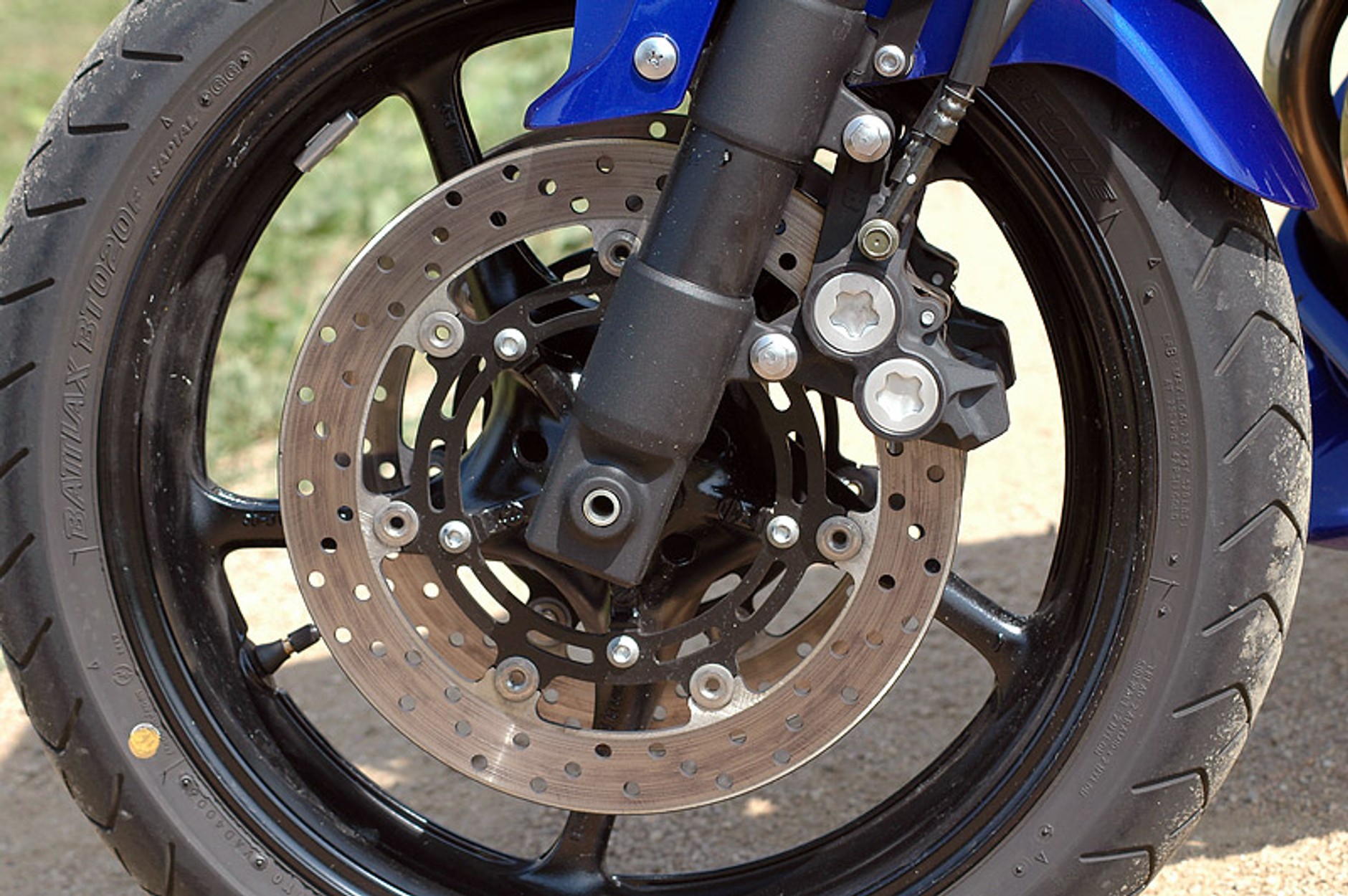 Yamaha FZ6 Fazer S2: motocykl dla dużych i małych (test)