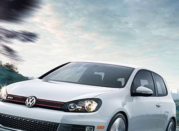 Ford Fiesta coraz bliżej VW Golfa - sprzedaż w Europie (III.2011)