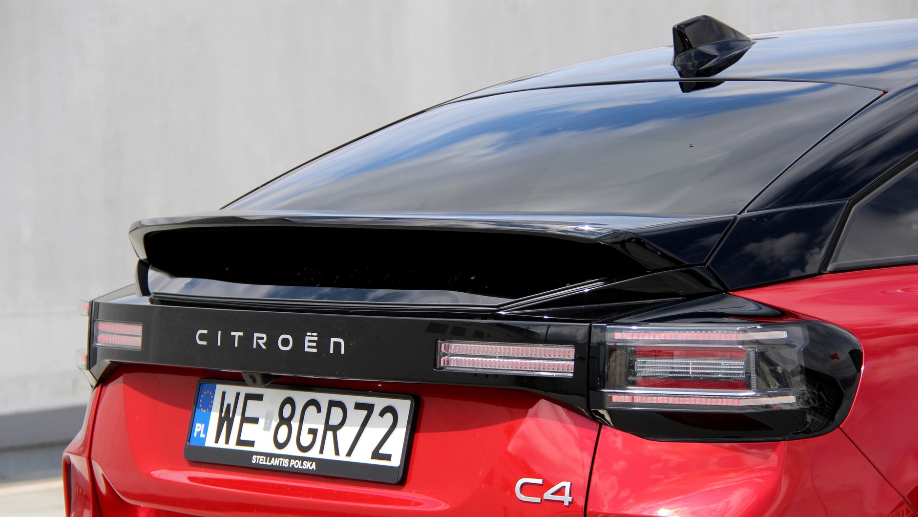 Citroen C4 Hybrid Max