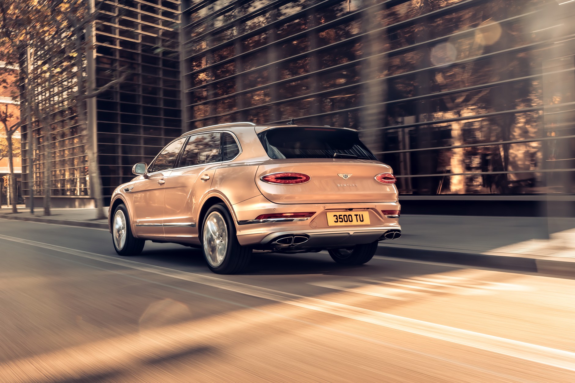 Bentley Bentayga EWB