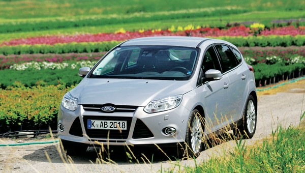 Na trzech garach po 6-kę - Ford Focus 1.0 EcoBoost Titanium