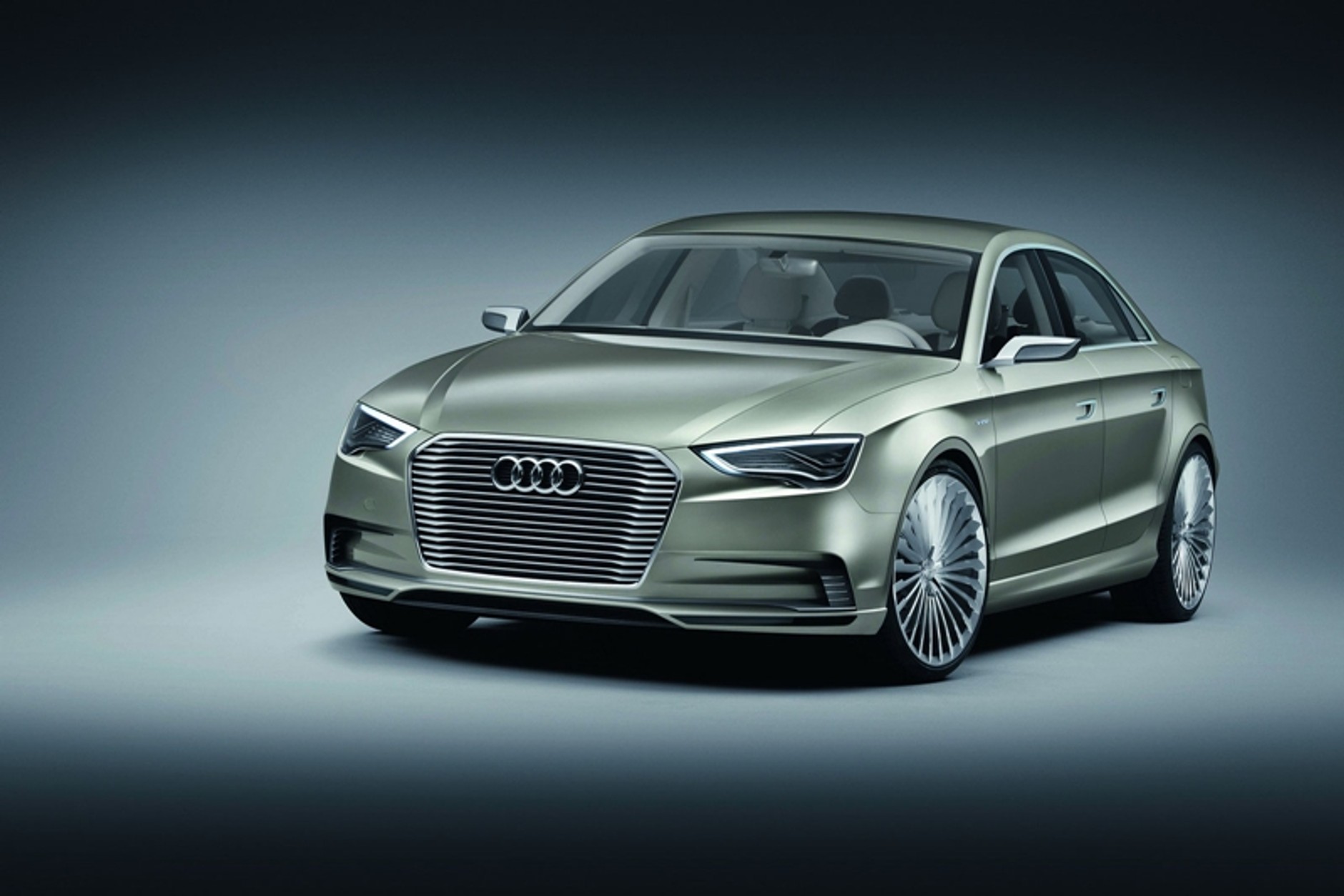 Audi a3 e-tron sedan