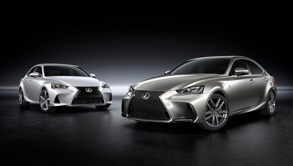 Lexus IS po liftingu