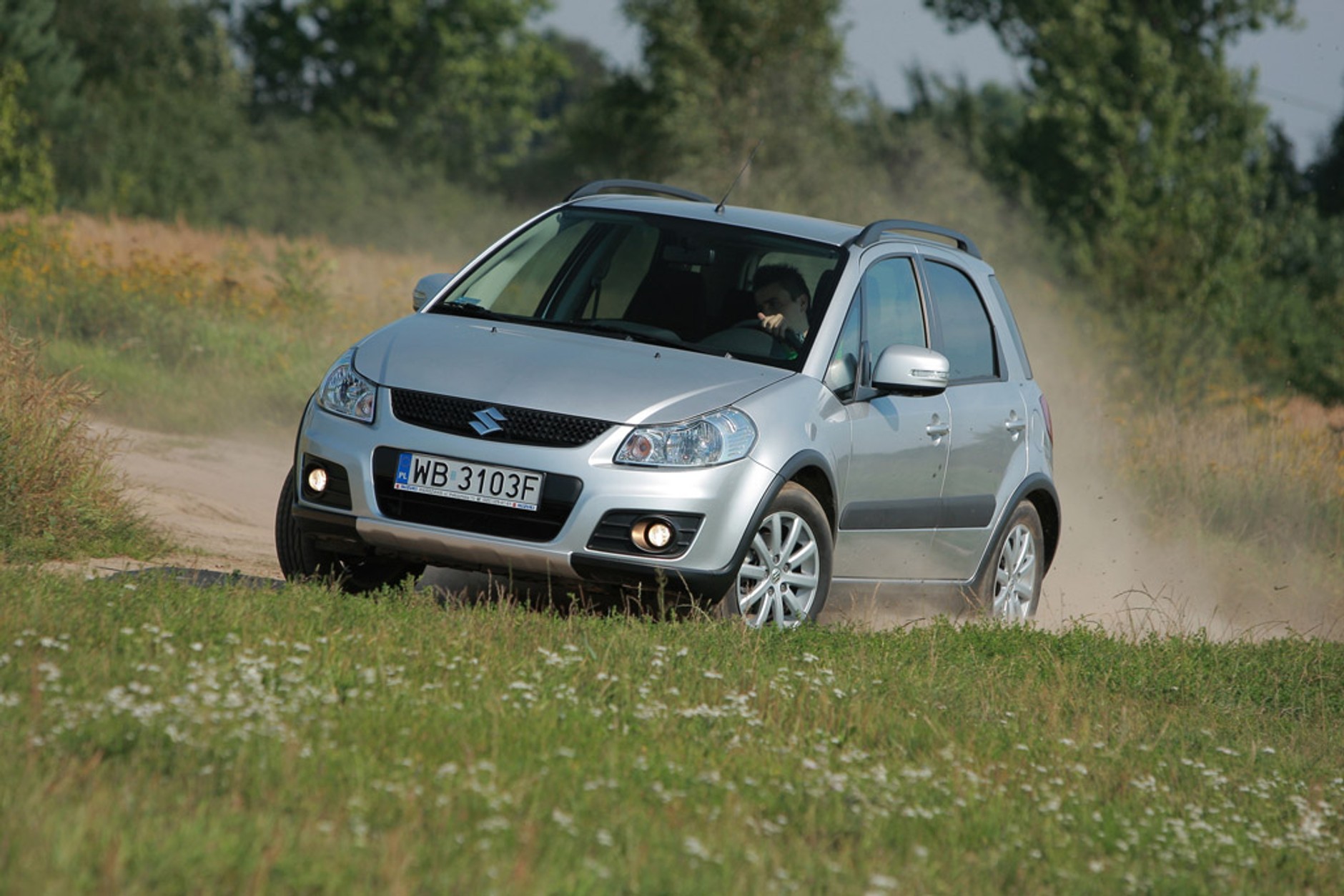 Test Suzuki SX4: przygotuj się na śnieżną zimę