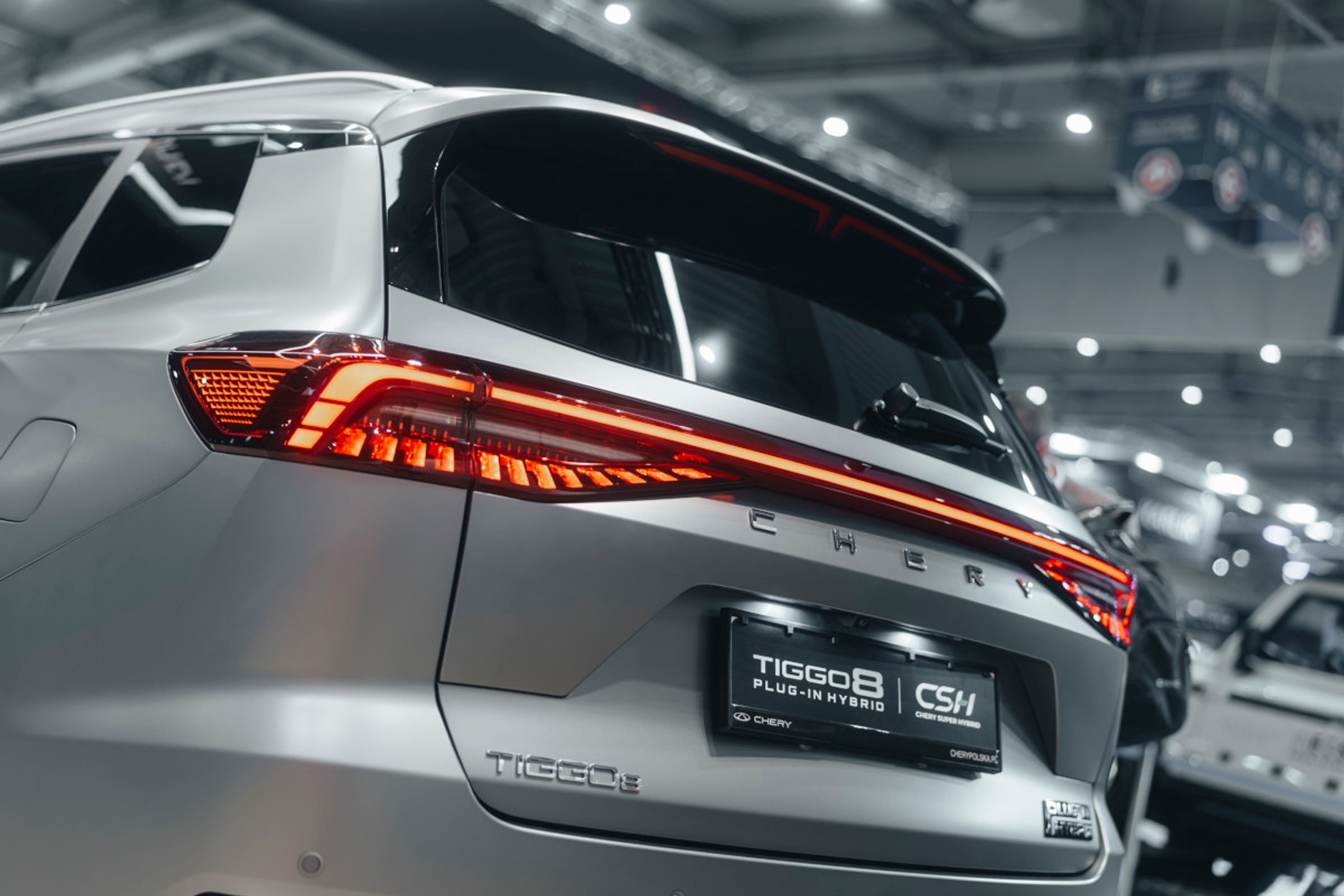 CHERY TIGGO 8