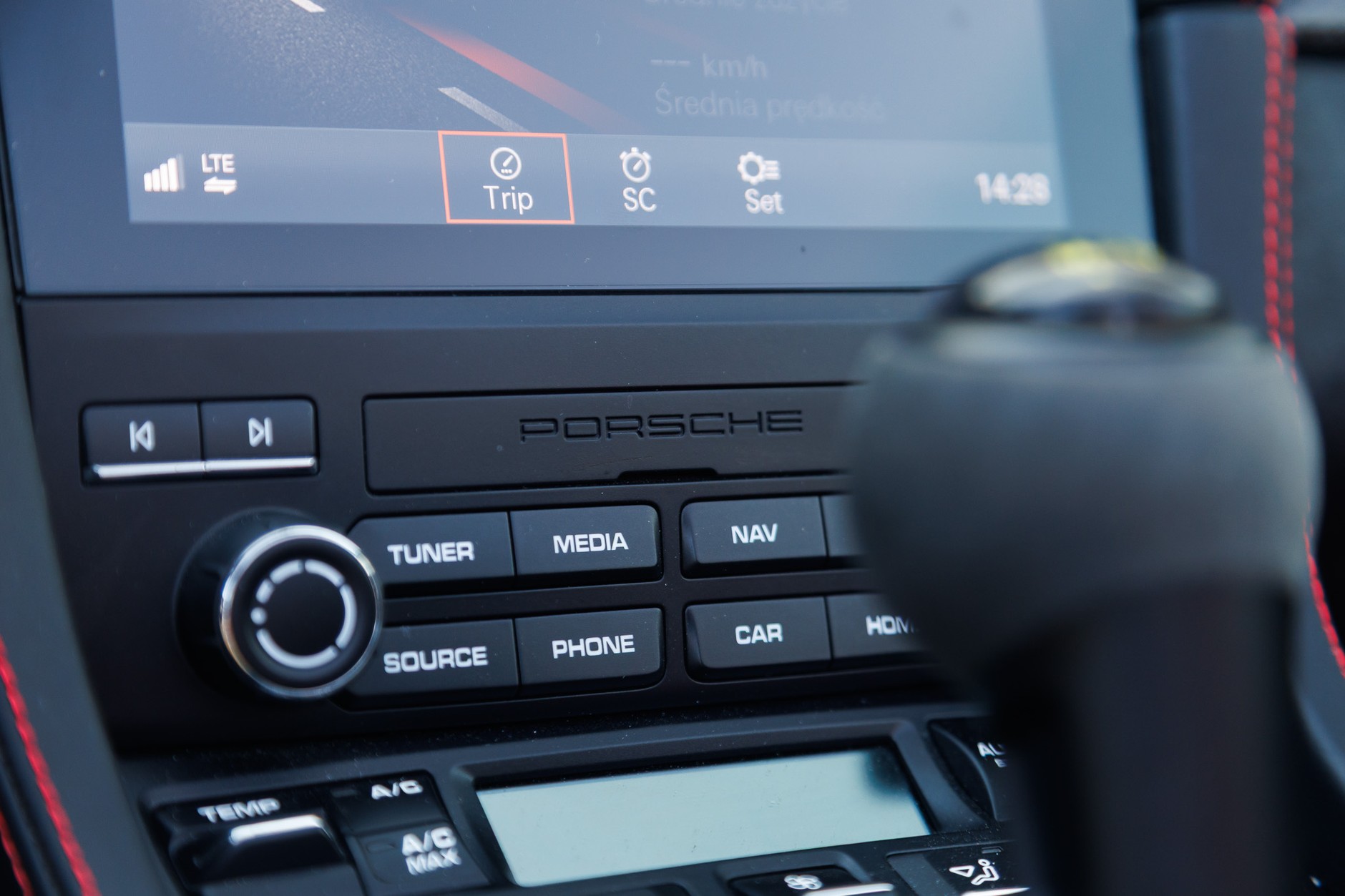 2025 porsche 718 Spyder RS