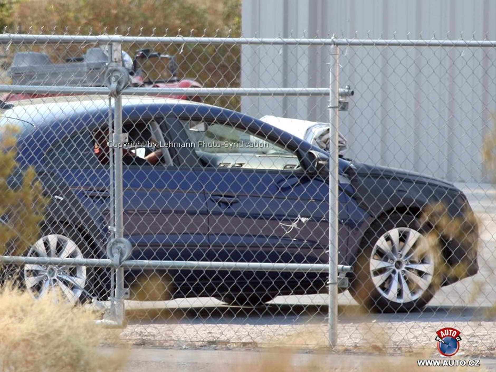 Zdjęcia szpiegowskie: Volkswagen potwierdził Scirocco i Passata Coupé w 2008 roku