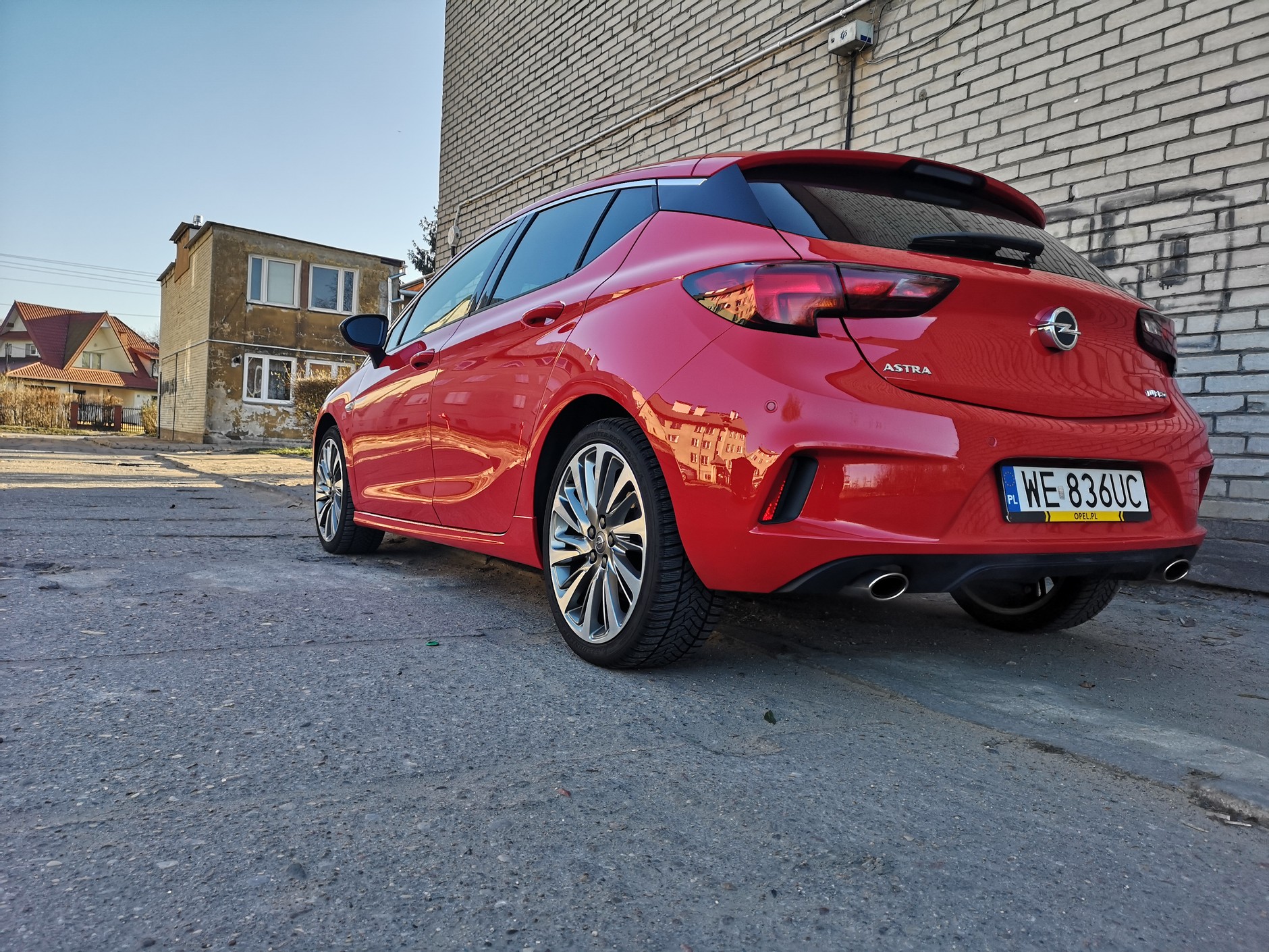 Opel Astra 1.6 Turbo Elite 200 KM