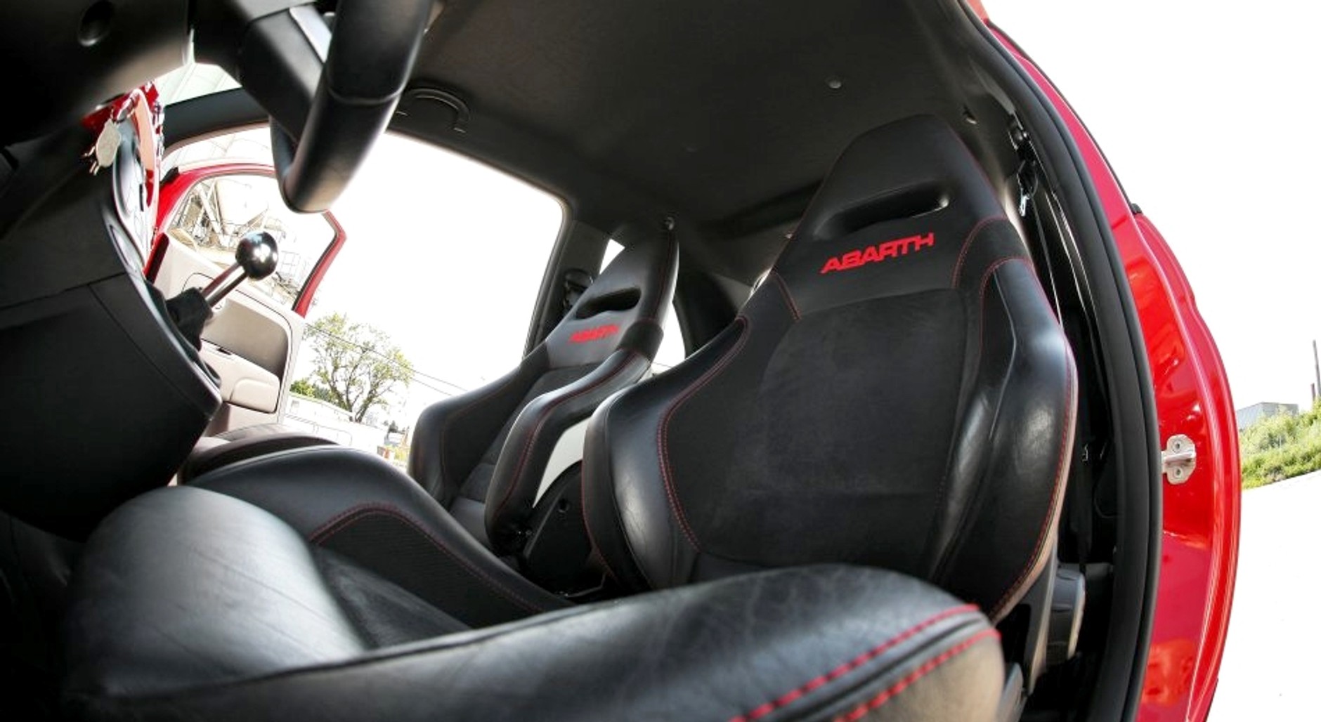 Pogea Racing Abarth 500 "Ferrari Dealers Edition