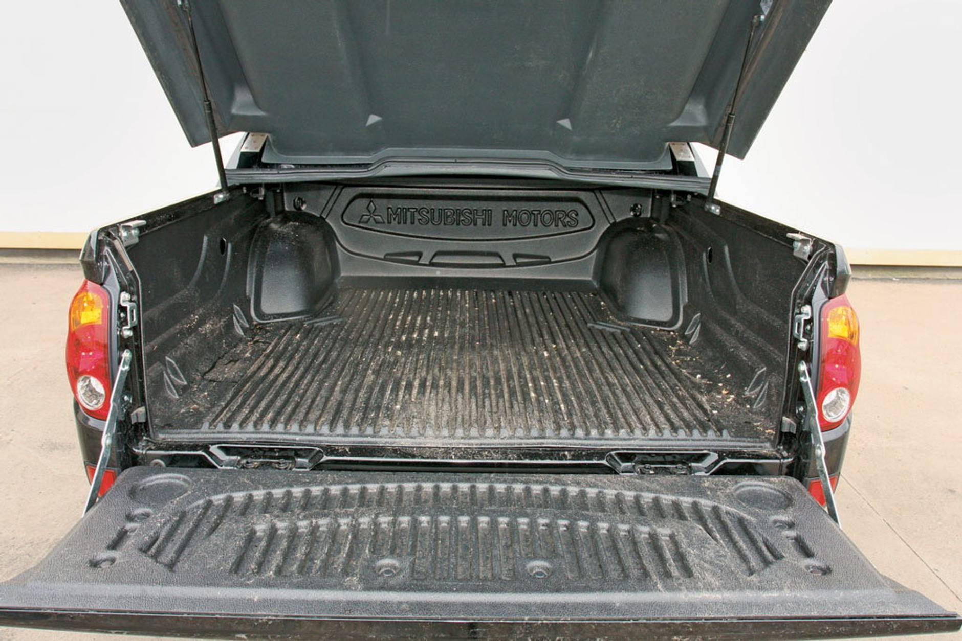 Używane Mitsubishi L200 - dobry napęd, duże koszty