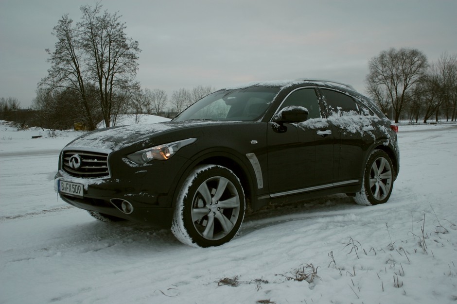 Infiniti FX50