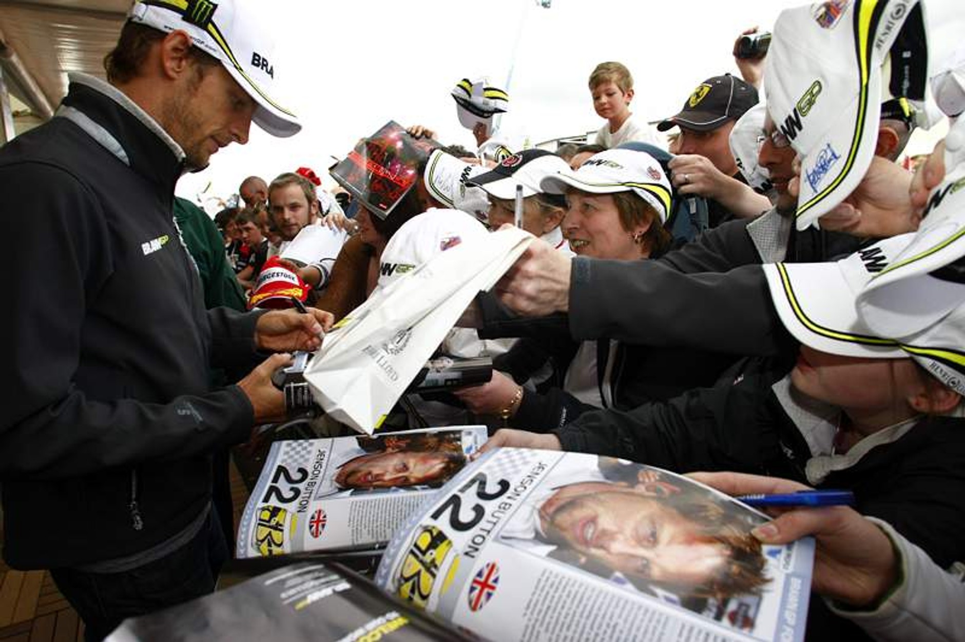 Grand Prix Wielkiej Brytanii 2009: trzeci triumf Vettela (fotogaleria)