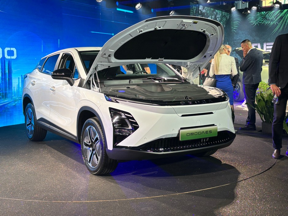 Omoda E5