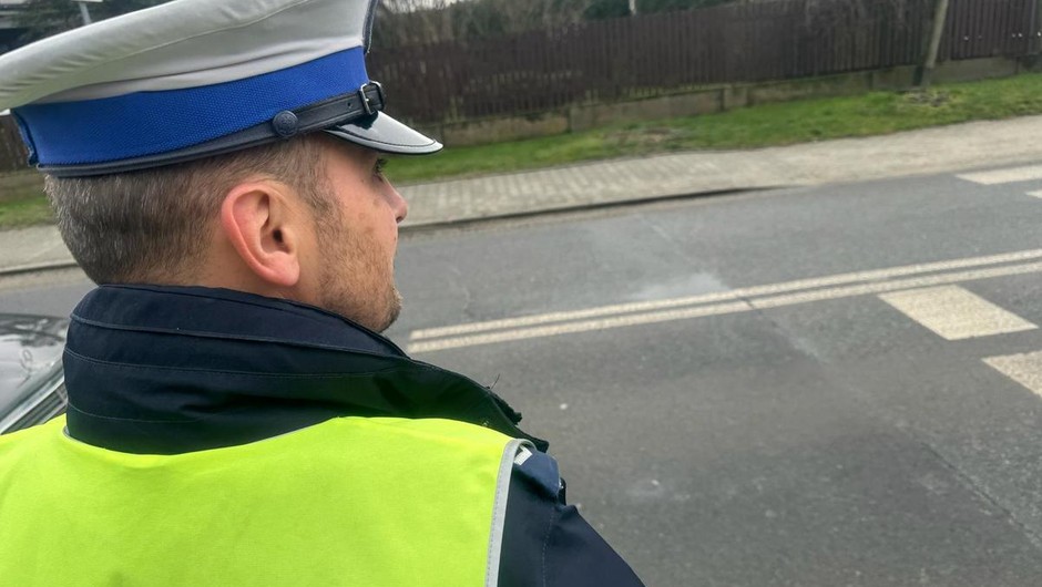 Policjanci od rana prowadzili specjalną akcję. W stronę kierowców kierowali specjalne urządzenie