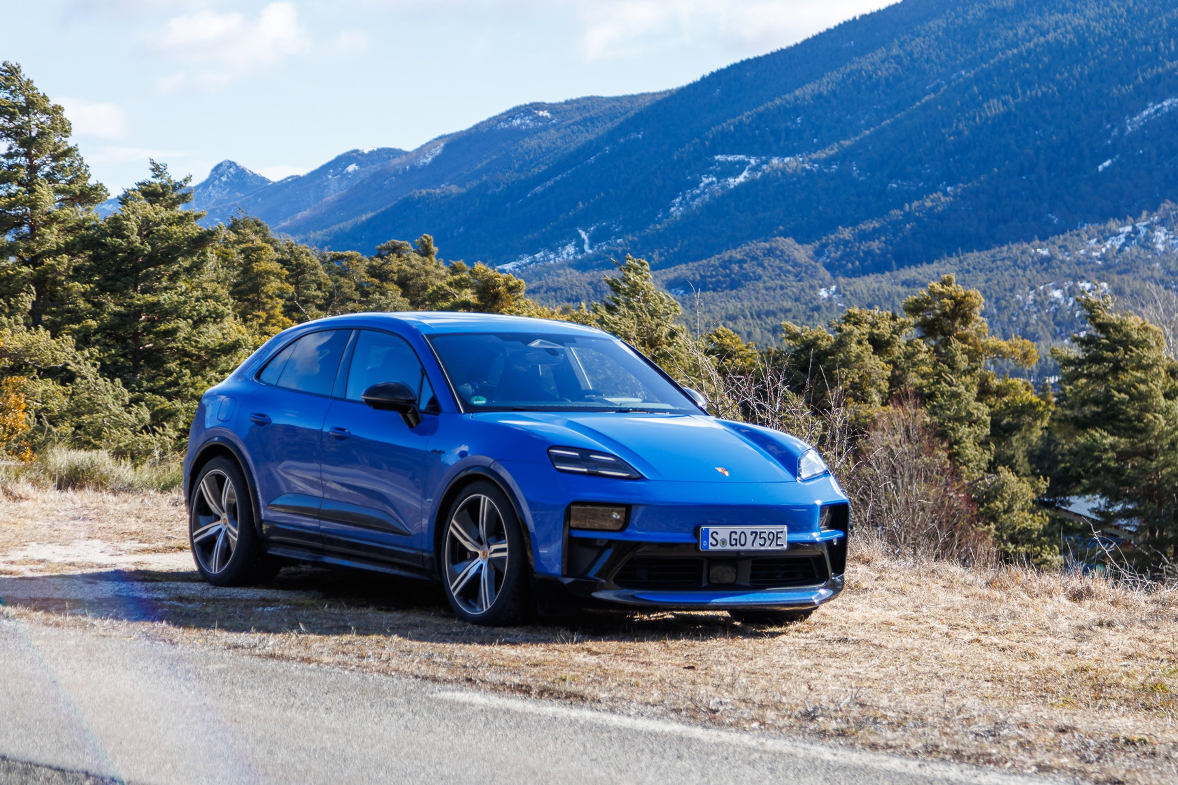 Jeździłem nowym Macanem GTS. Potężna i precyzyjna mechanika. Nie chce się wysiadać