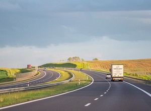 Na razie nie będzie kar za nowe tachografy. Przewoźnicy mają czas do końca lutego