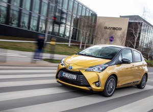 Toyota Yaris 1.5 Hybryda 20th Anniversary – jest co świętować! | TEST