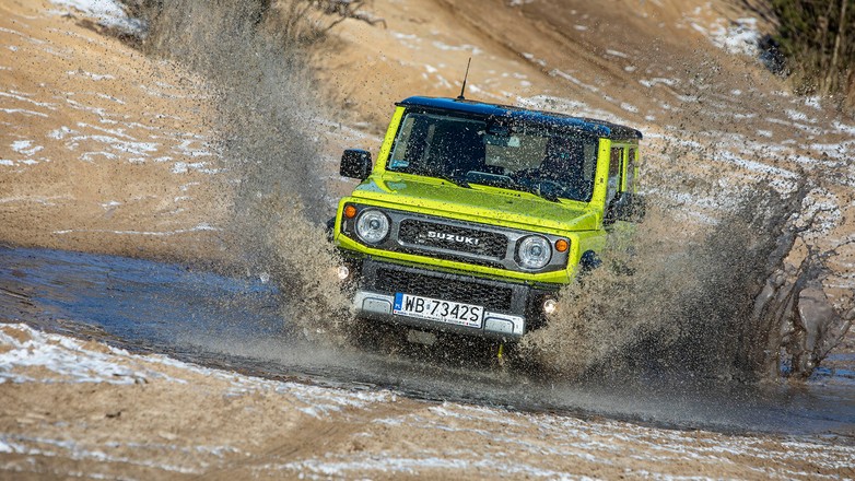 Suzuki Jimny 1.5 VVT 4AT - jego żywioł to teren