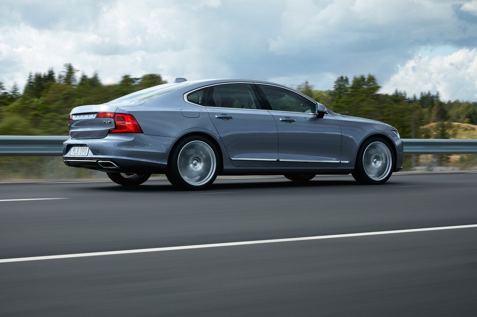 Volvo S90 D5 z technologią PowerPulse