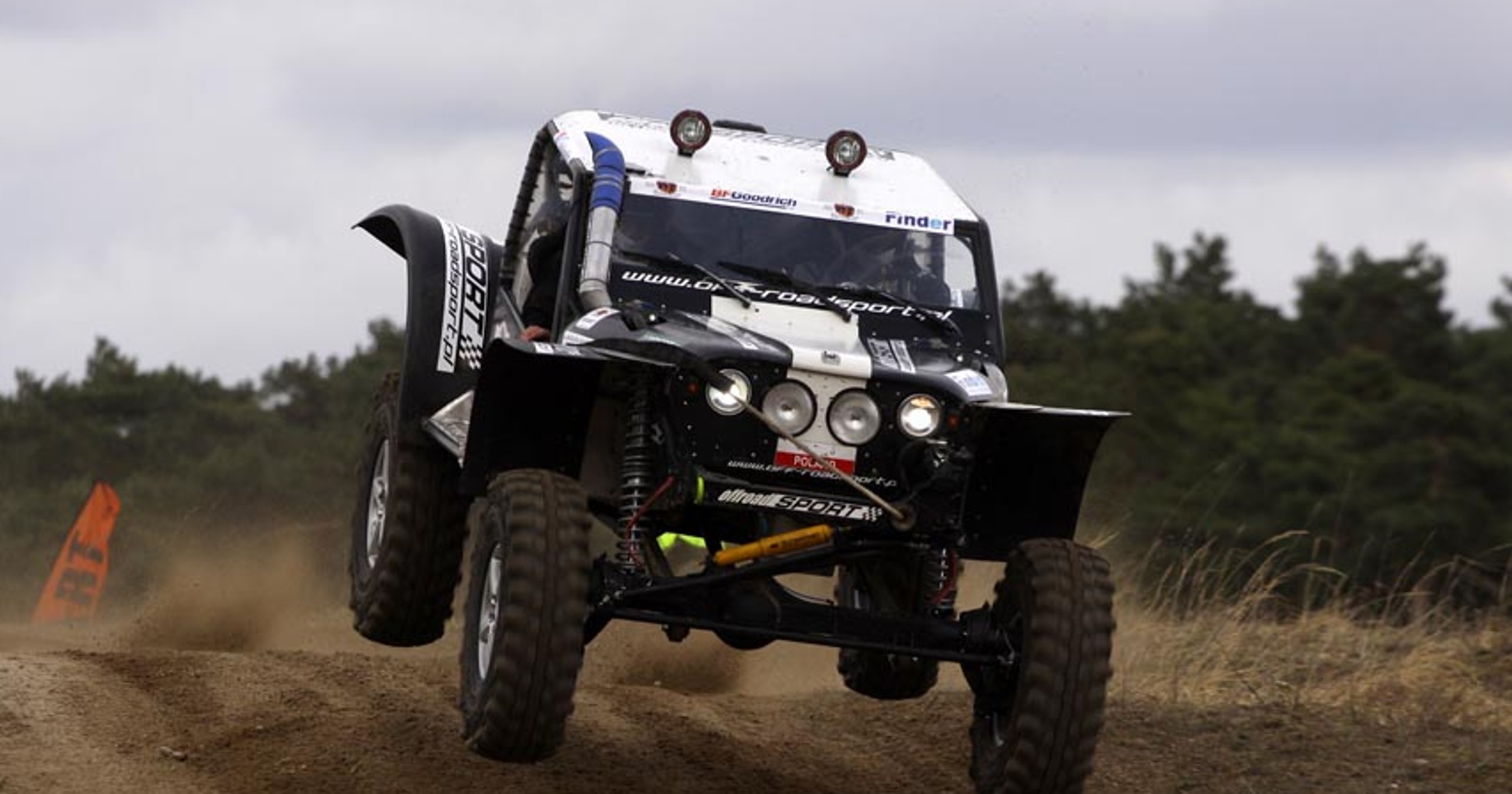Off-Road Sport: od zimnych jezior Karelii po marokańskie piaski