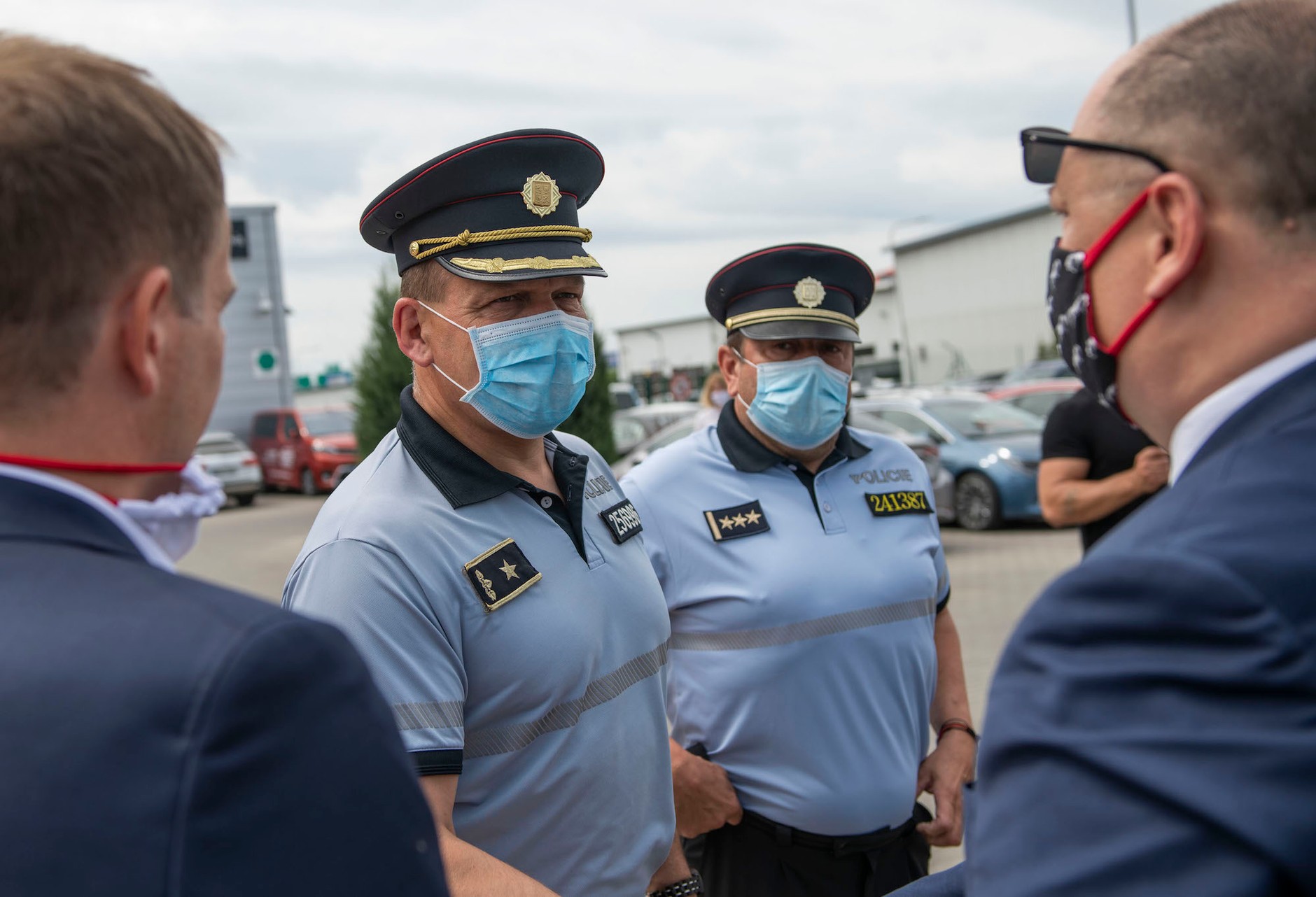 Czescy pogranicznicy odebrali nowe Land Cruisery