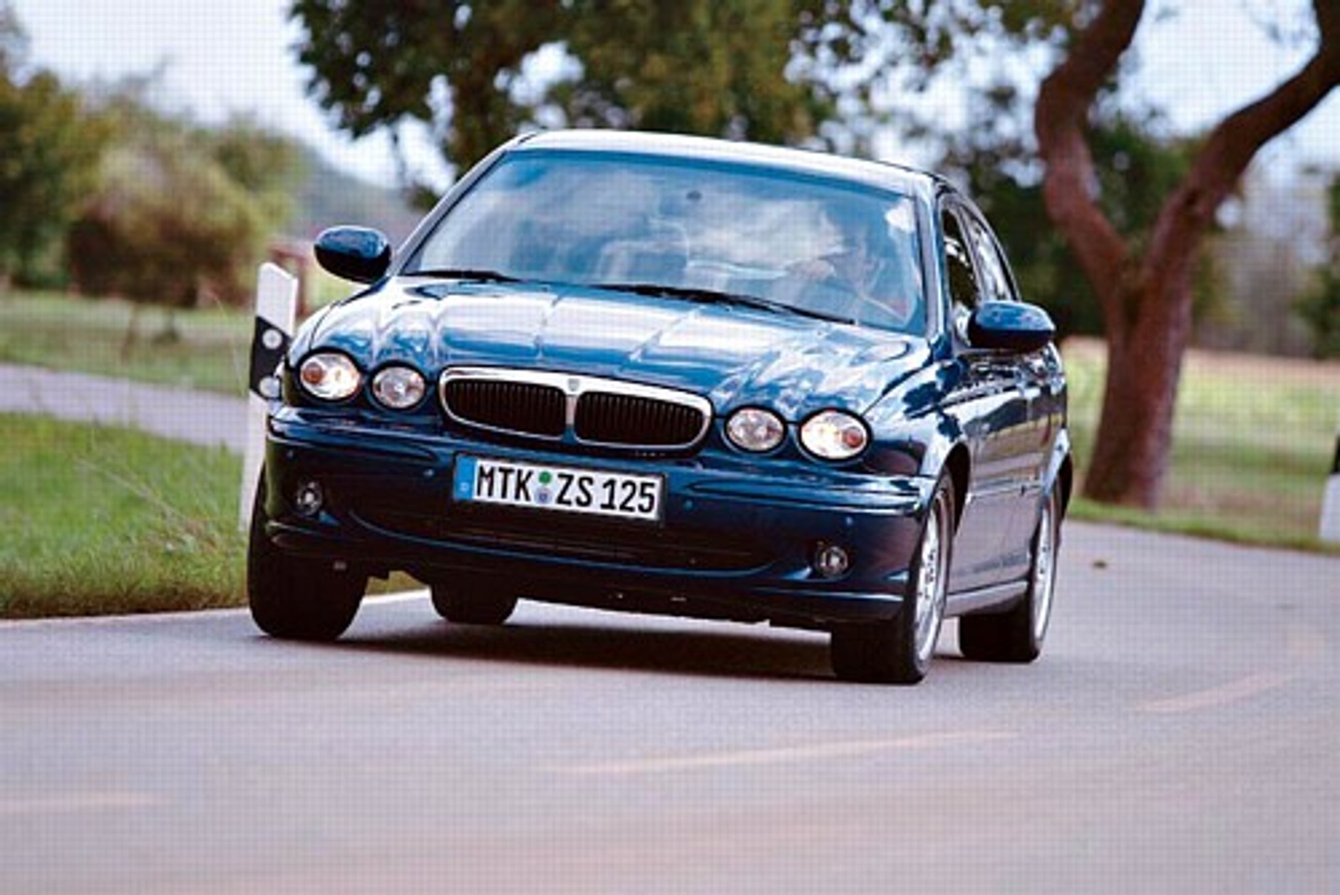 Audi A4 1.9 TDI, BMW 320d, Jaguar X-Type 2.0D, Mercedes C 200 CDI - Dieslowski pojedynek