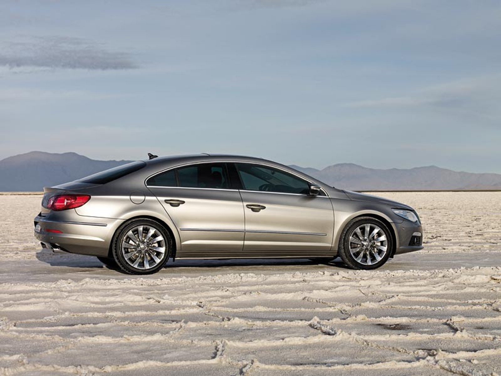 VW Passat CC: można już składać zamówienia