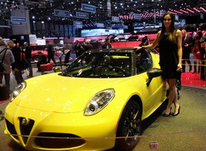 Alfa Romeo 4C Spider: premiera w Genewie