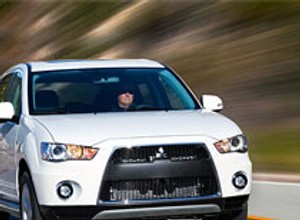 Mitsubishi Outlander GT dostane pohon S-AWC z Lanceru Evolution