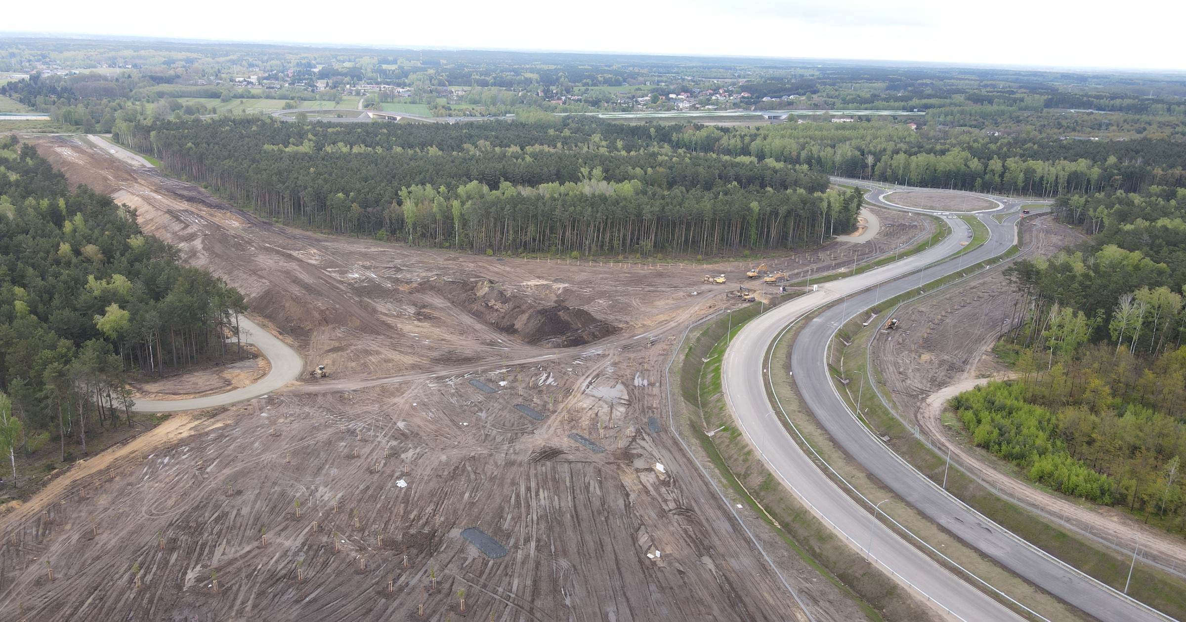 Węzeł Emilia docelowo na stałe połączy autostradę A2 z drogą ekspresową S14