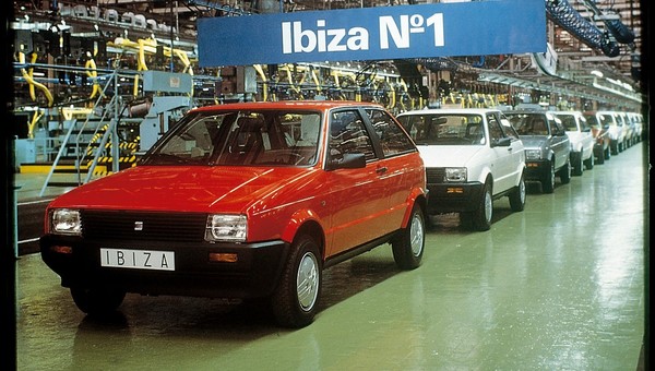 Seat - 70 lat
