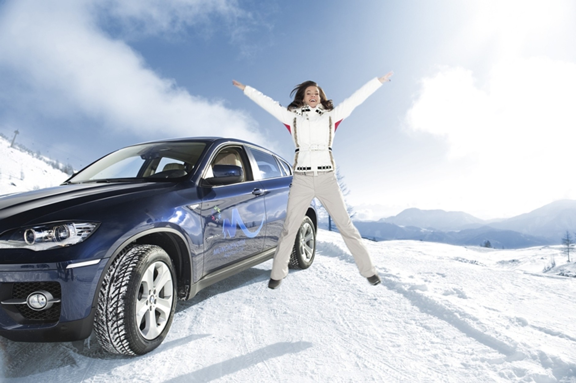 Kim jest ta kobieta w BMW X6?