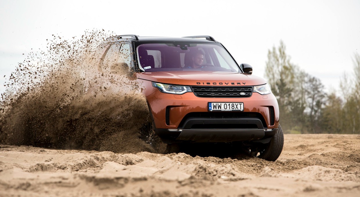 Land Rover Discovery 3.0 TD6 - Lord, który nie boi się błota