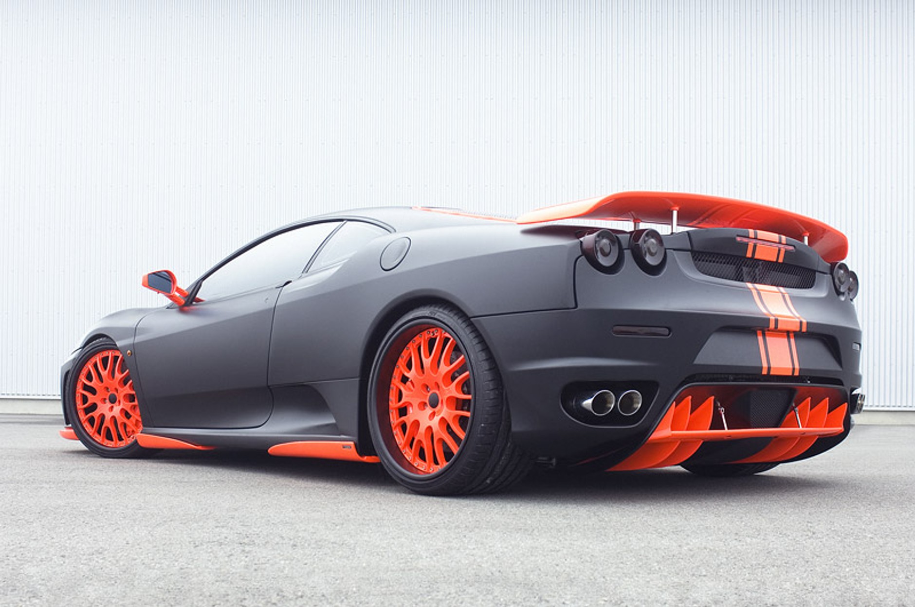 Hamann Ferrari F430 Black Miracle: czarne widmo