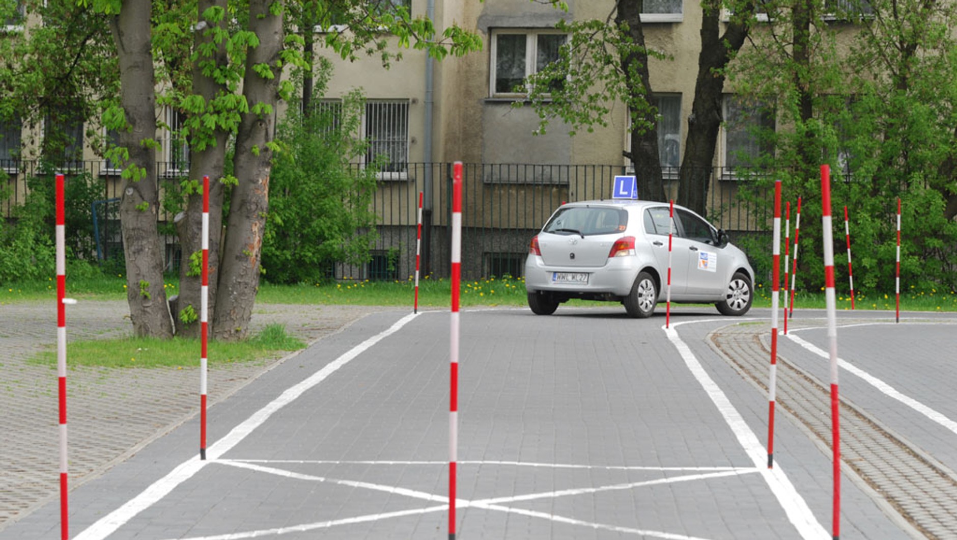 Jak zdać egzamin na prawo jazdy