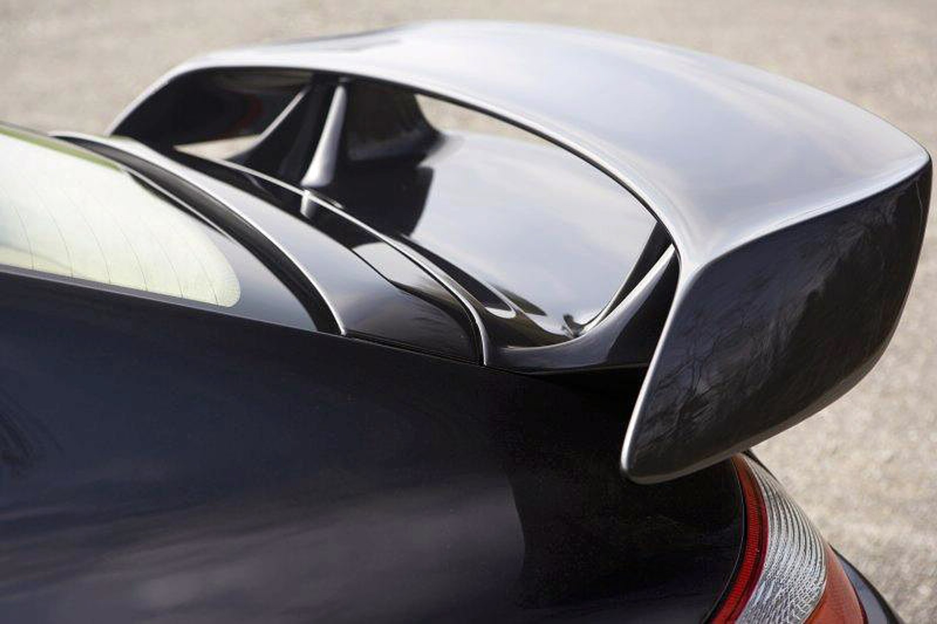 Sportec SP580 – 338 km/h: jazda czy lot?