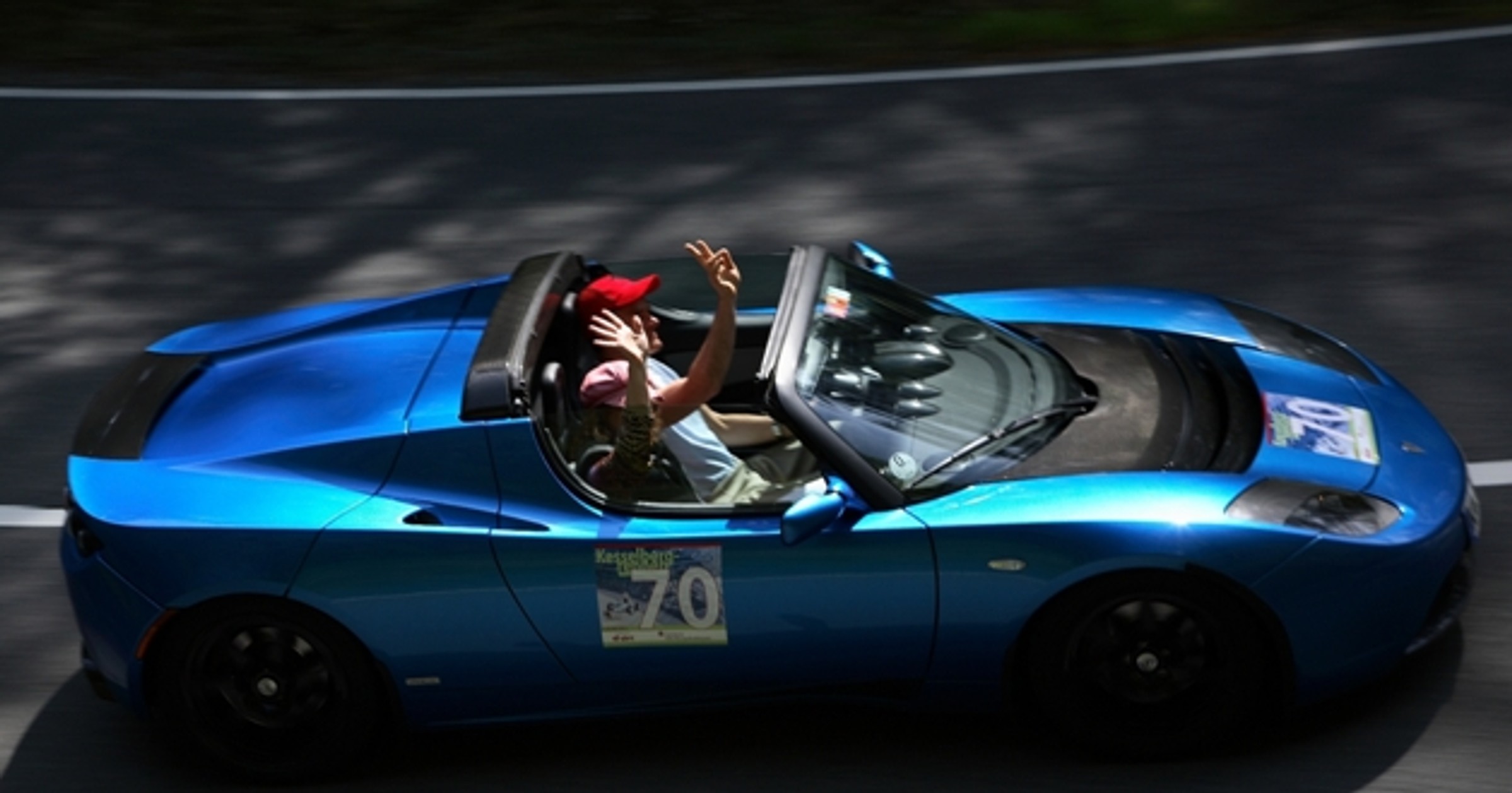 Ponad 100 000 km elektryczną Teslą Roadster