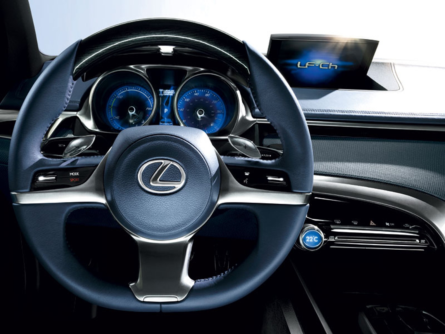 Lexus LF-Ch: Lexus vstoupí do nižší střední třídy v roce 2010