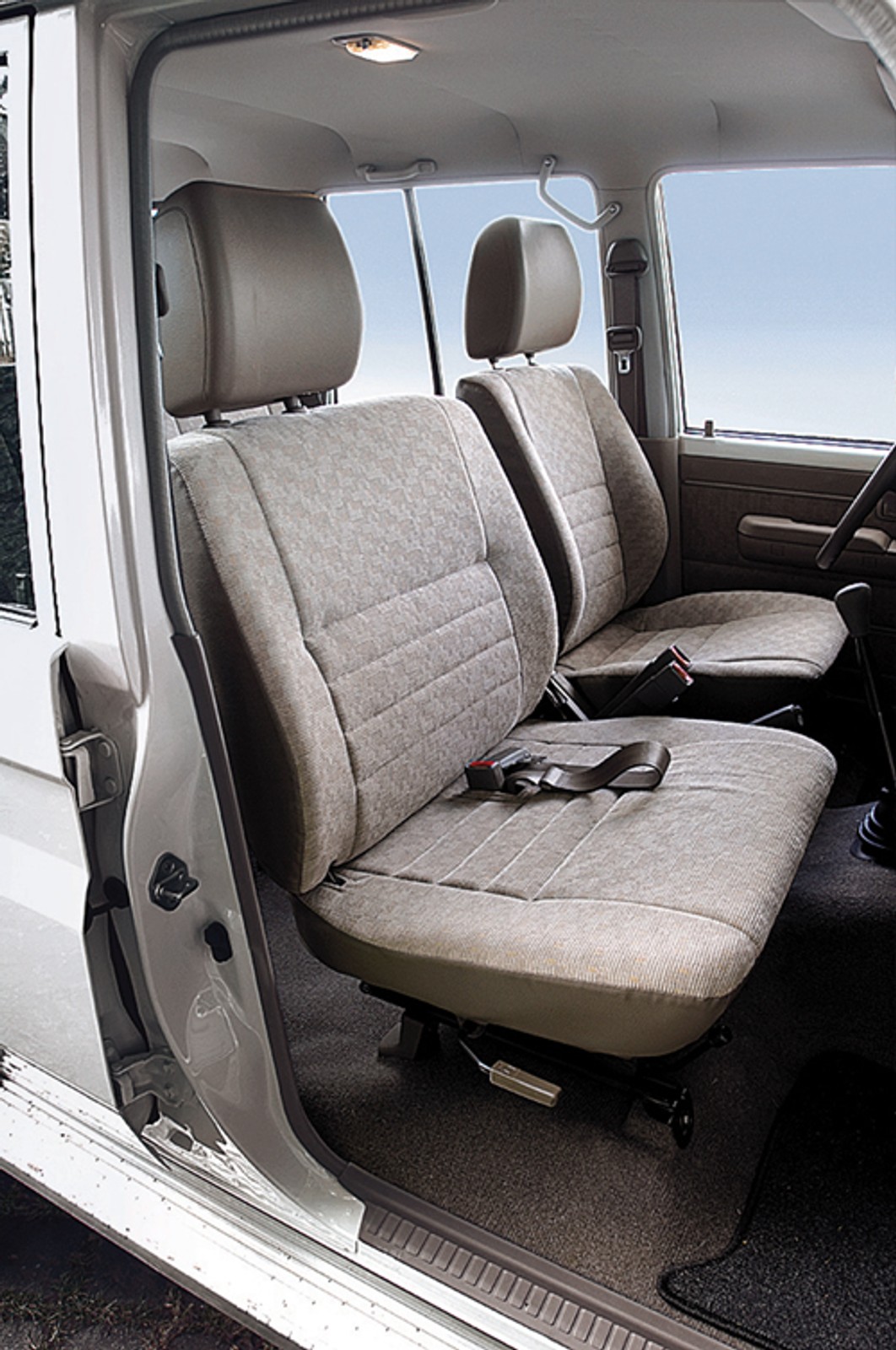 Toyota Land Cruiser HZJ76 - Emeryt? Nigdy!