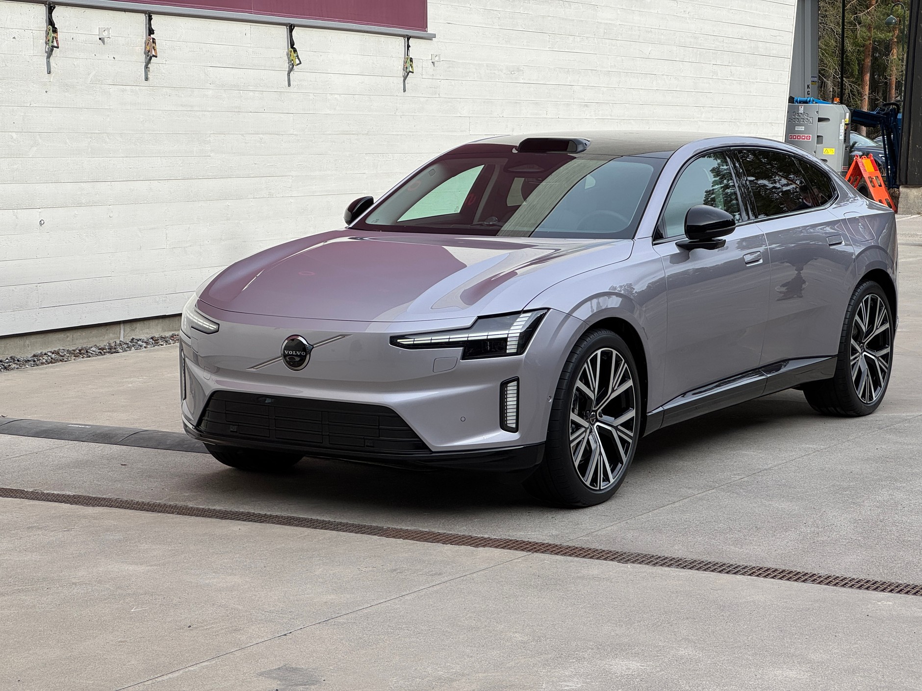 Volvo ES90 2025